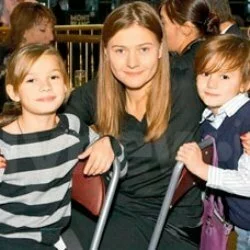 Мария Голубкина раскритиковала Пугачеву за суррогатное материнство